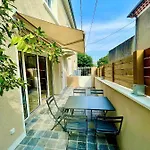 Elisa M Hotel